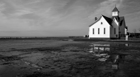 Photo Bay islands (Hooper's Island pictured), are vulnerable to erosion and sea level rise